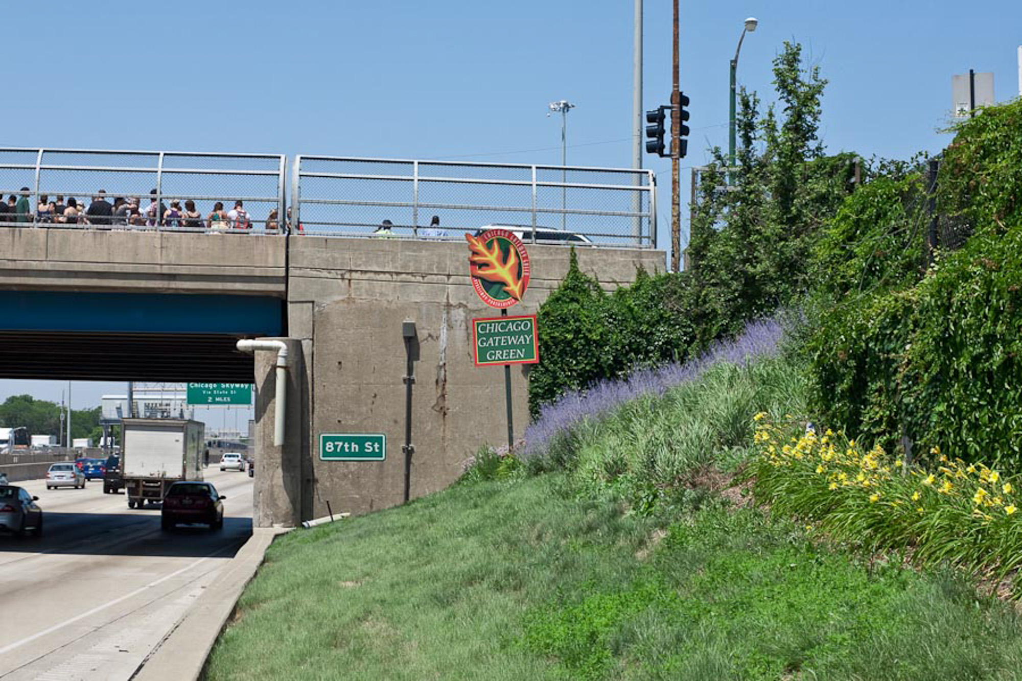 DAN RYAN inbound 87th St. Chicago Gateway Green
